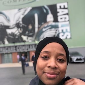 Meet your Posher, Nicole